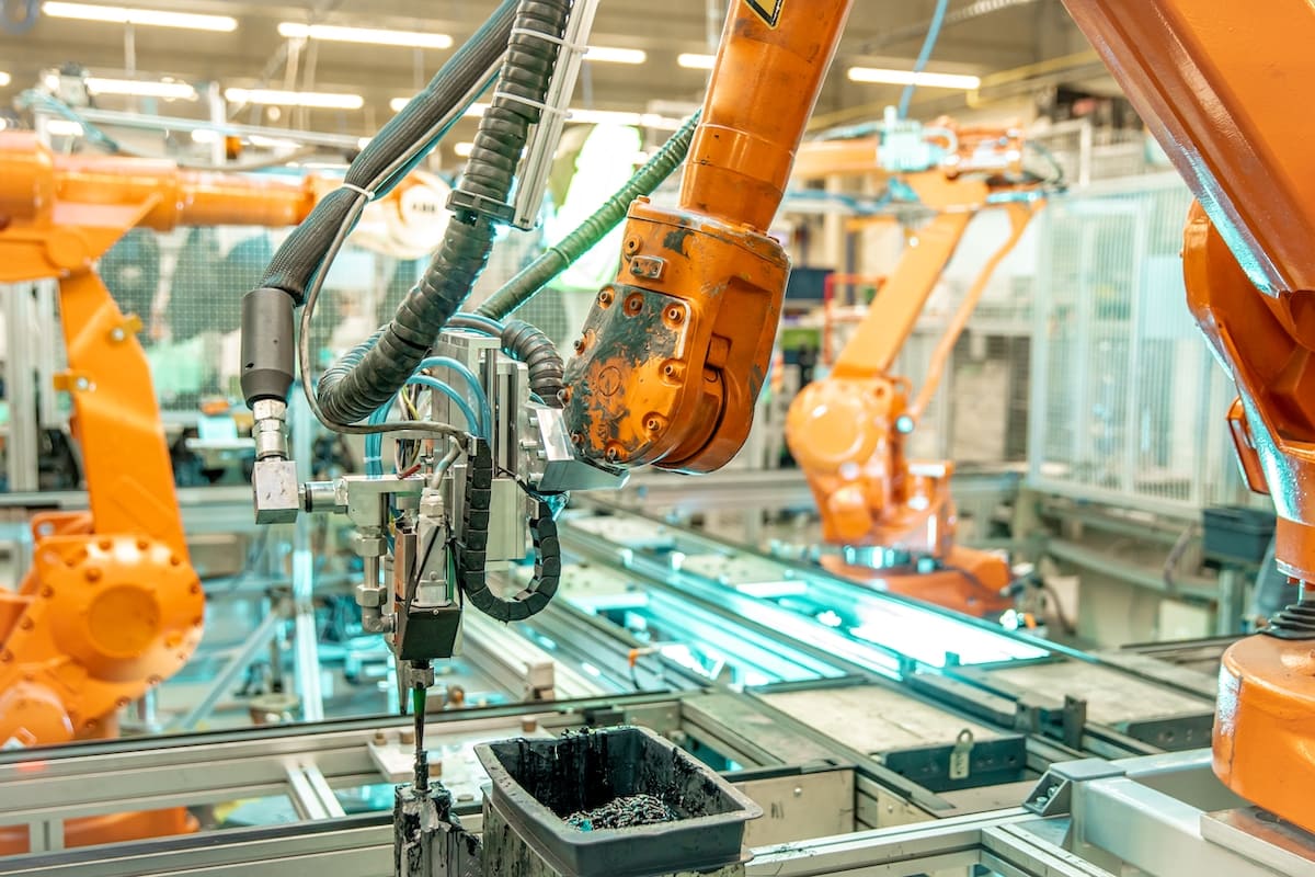 Smart manufacturing needs a smart supply chain 1