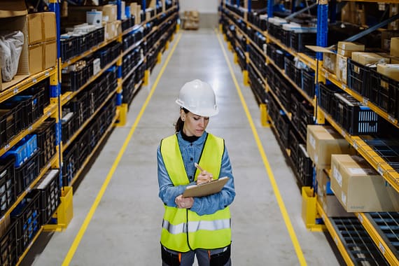 The Definitive 3PL Warehouse Checklist for OEM Manufacturers 1